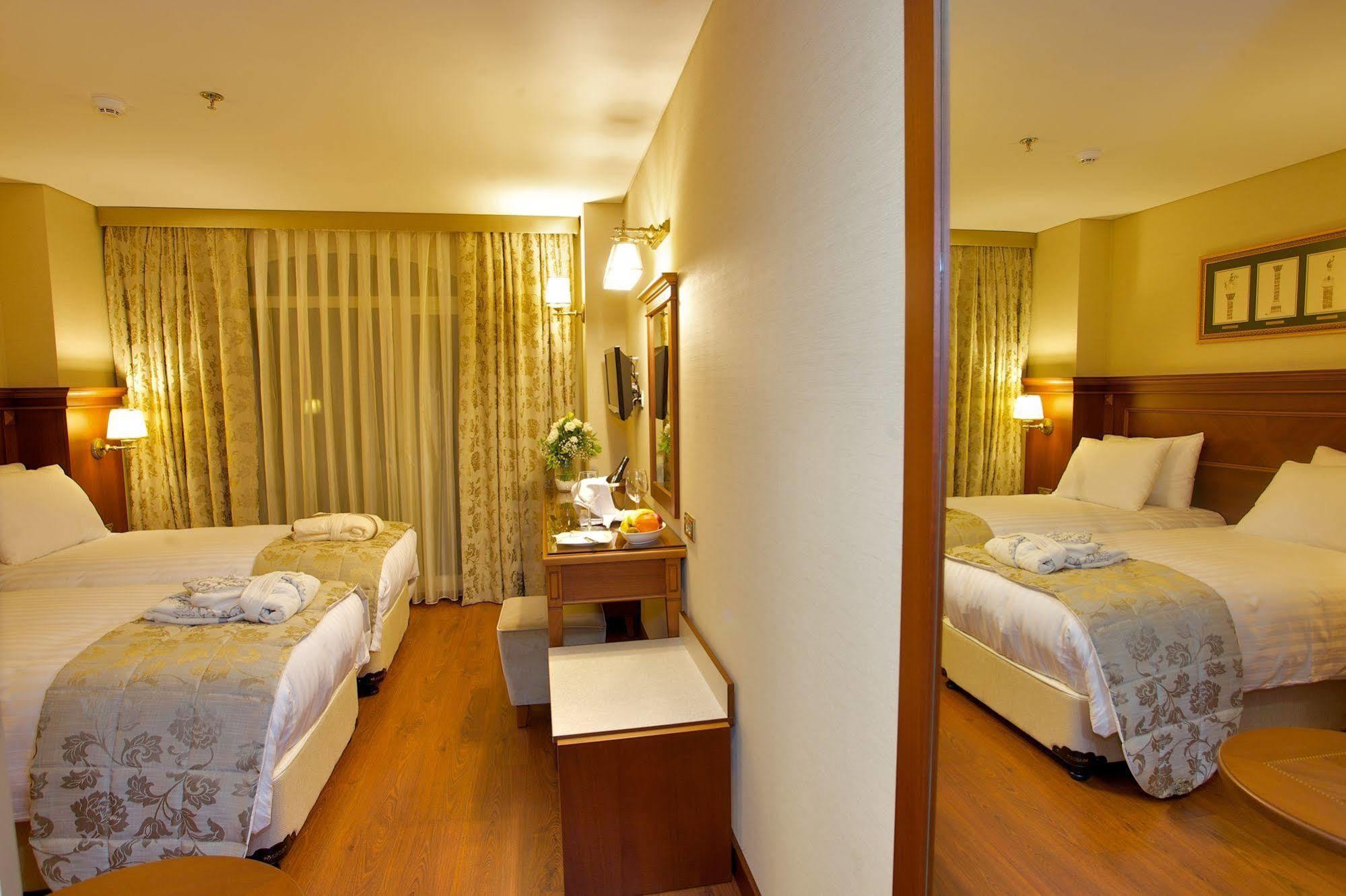 Perula & Otel 3*